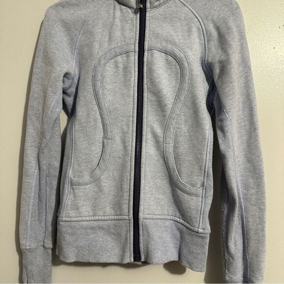 Lululemon light blue scuba jacket size 4 - Picture 8 of 8